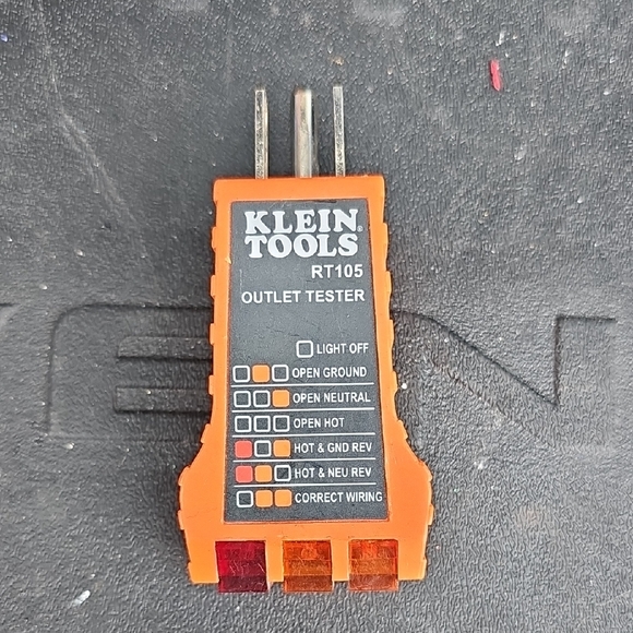 Klein Tools Orange Outlet Tester - Picture 1 of 1